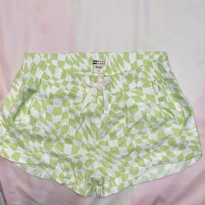 Billabong Green and White Checkered Shorts Girls Size large NEW